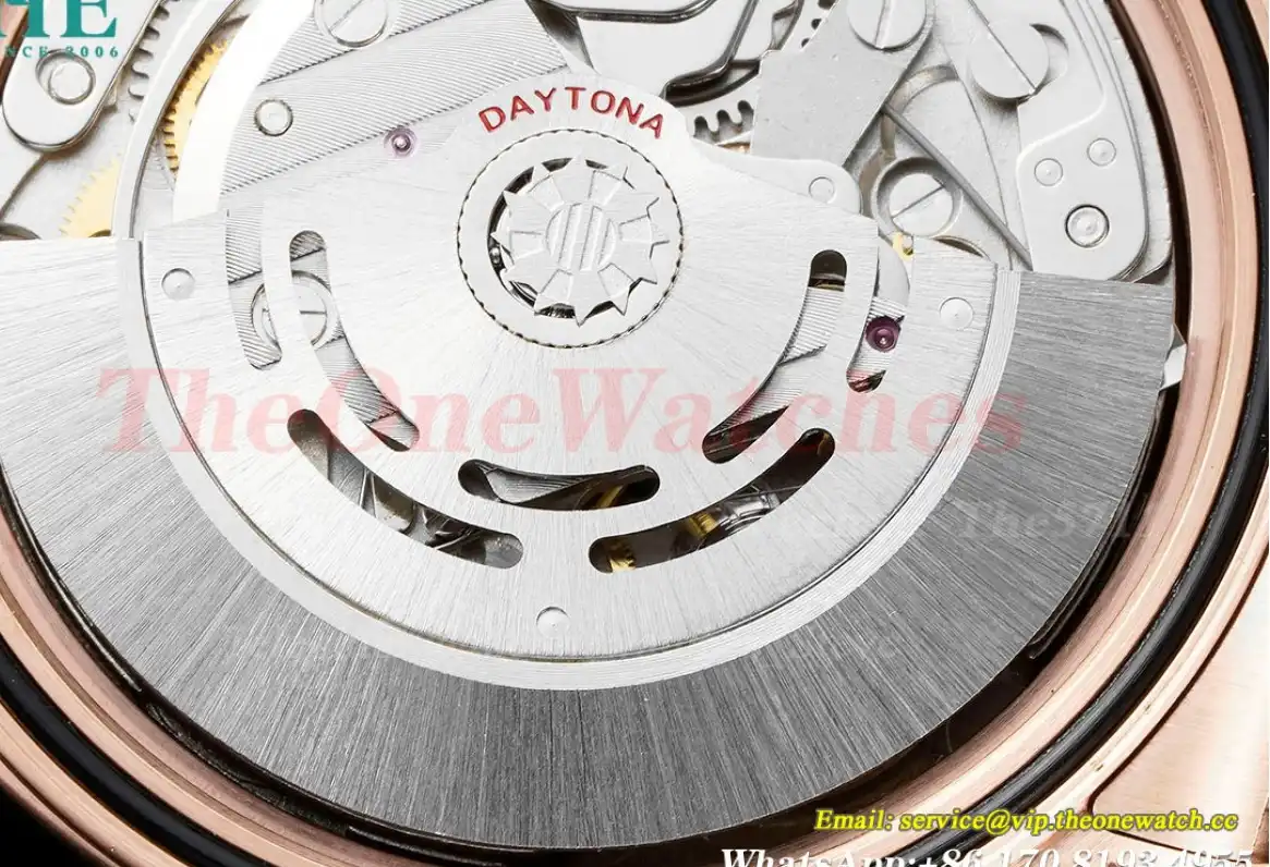 Daytona 116505 40mm RG RG White Dial OMF A7750