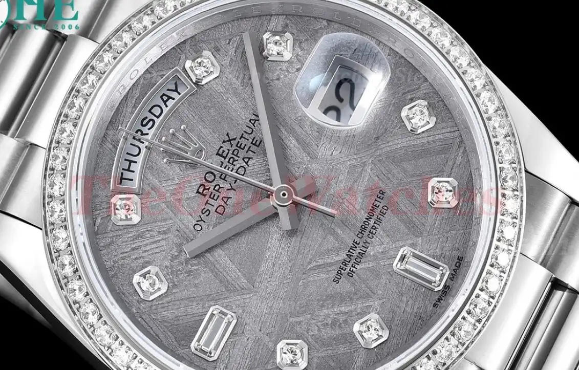 DayDate 36mm SS SS Dia Pres Meteorite Dial RAF A2836