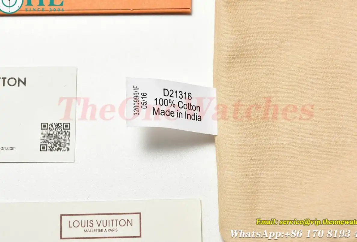 Louis Vuitton - Sarah Wallet M62234