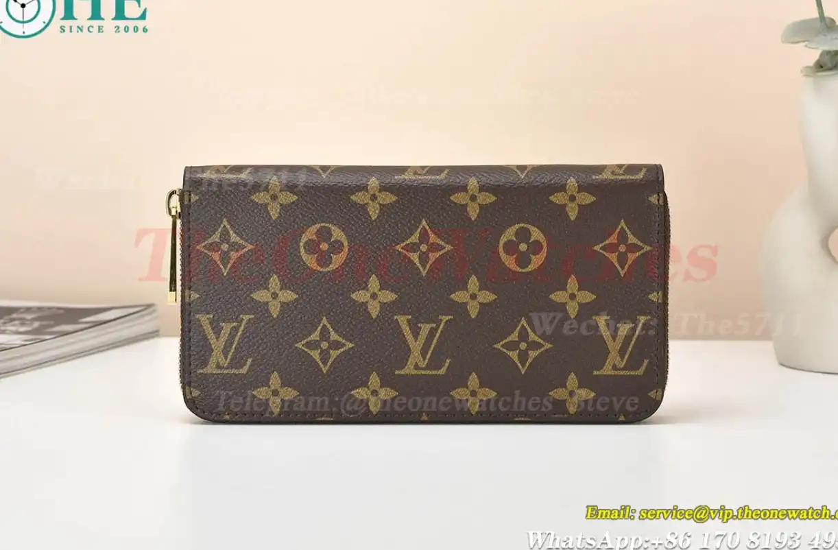 Louis Vuitton - Zippy Wallet M42616