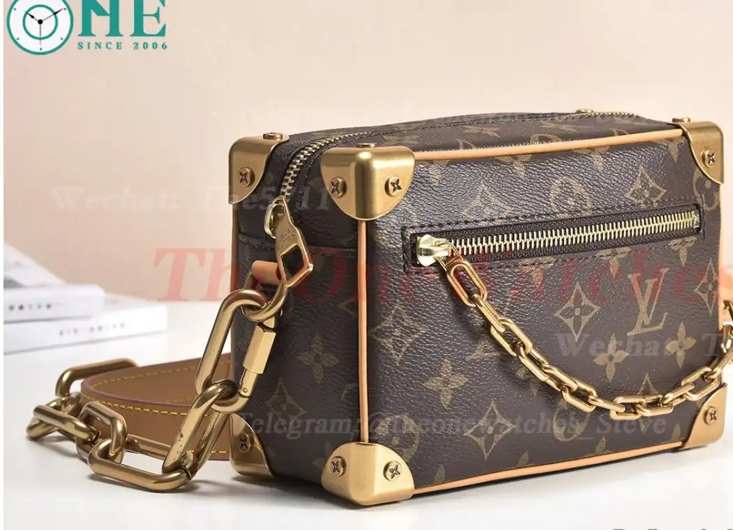 Louis Vuitton - Mini Soft Trunk M68906