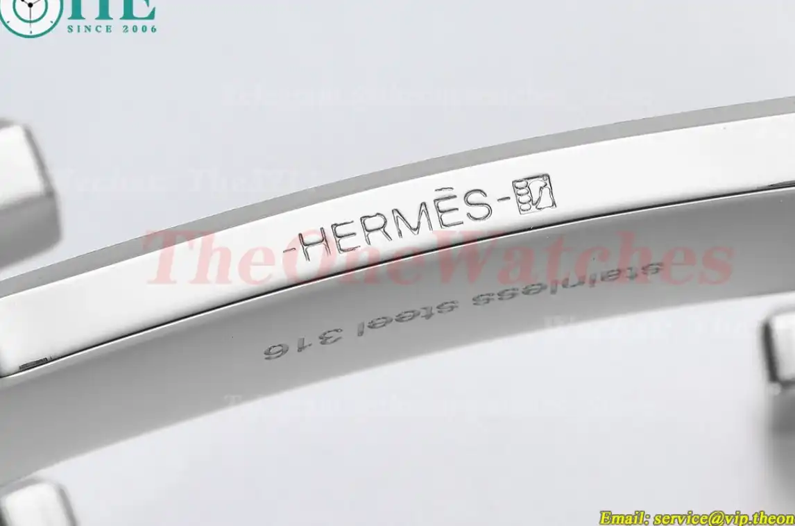 Silver Hermes SS Buckle on White Black Leather Belt 3.8cm