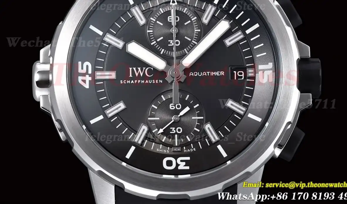 Aquatimer Chronograph Sharks Grey SS RU 44mm V6F A7750