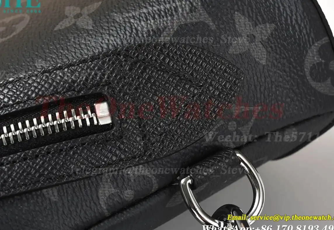 Louis Vuitton - Duo Slingbag M30936