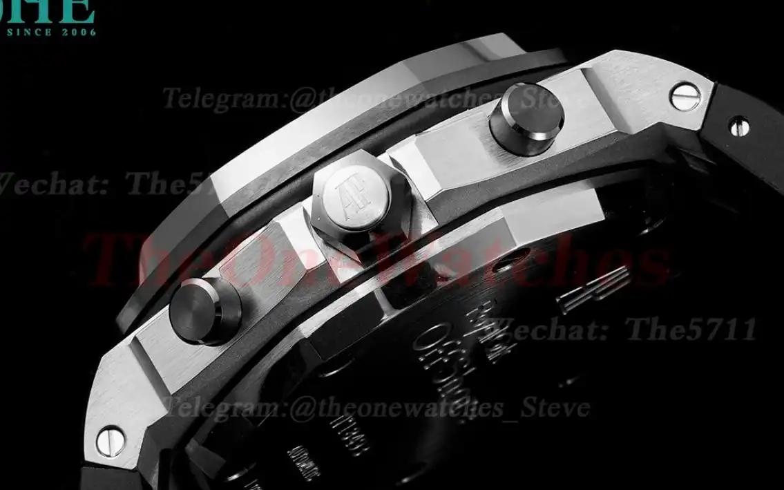 Royal Oak Offshore 42mm SS RU Black Wht APF A7750