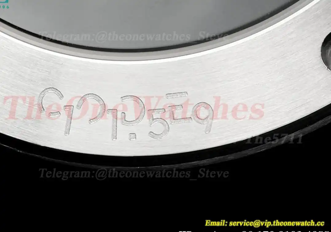 Code11.59 Chrono 26393 41mm SS LE Silver Dial APPF A7750