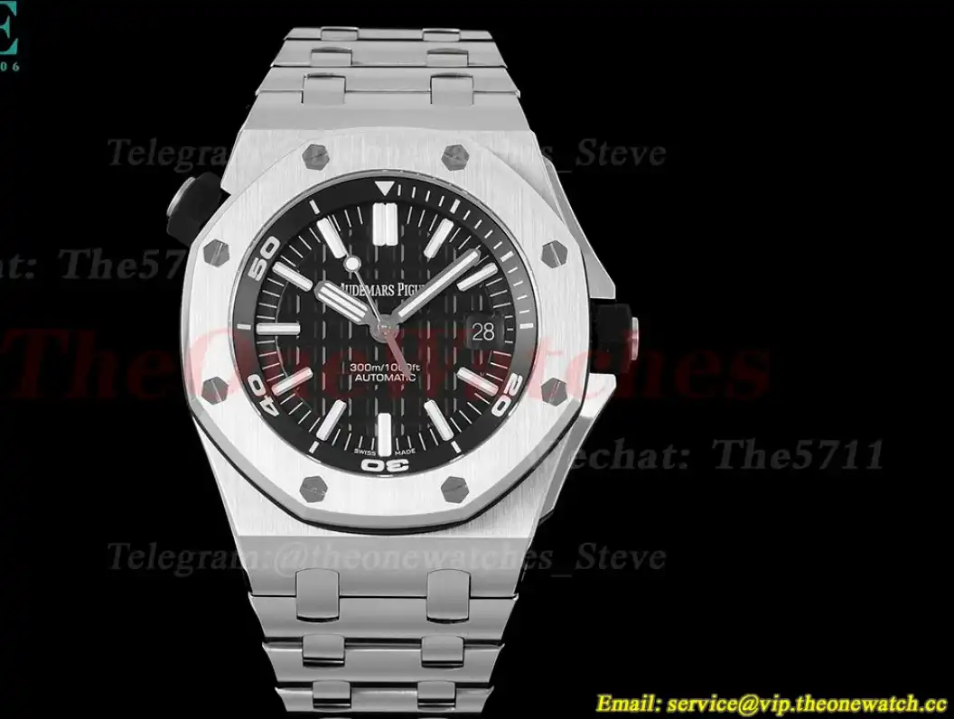 Royal Oak Offshore Diver 15703 42mm SS SS Black Dial APSF SA3120