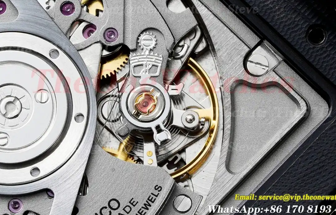 Square Bang Unico 42mm Cer SS RU Skeleton Dial BBF HUB1280A