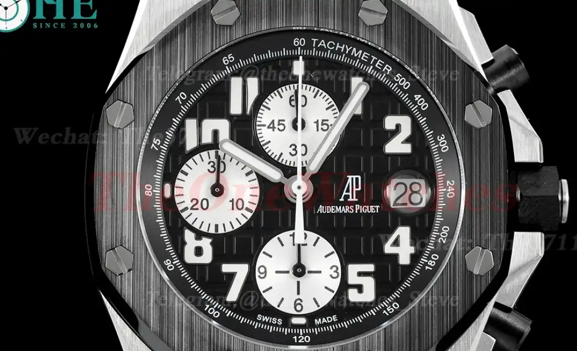 Royal Oak Offshore 42mm SS RU Black Wht APF A7750