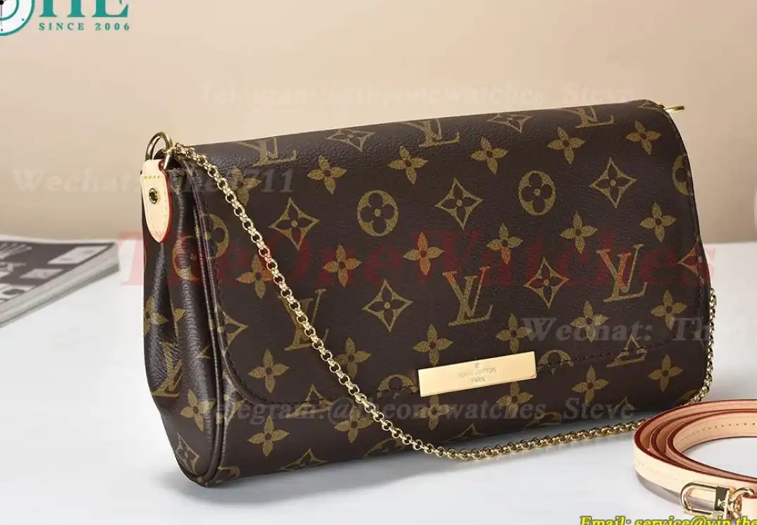 Louis Vuitton - Monogram Favorite MM Shoulder Bag M40718