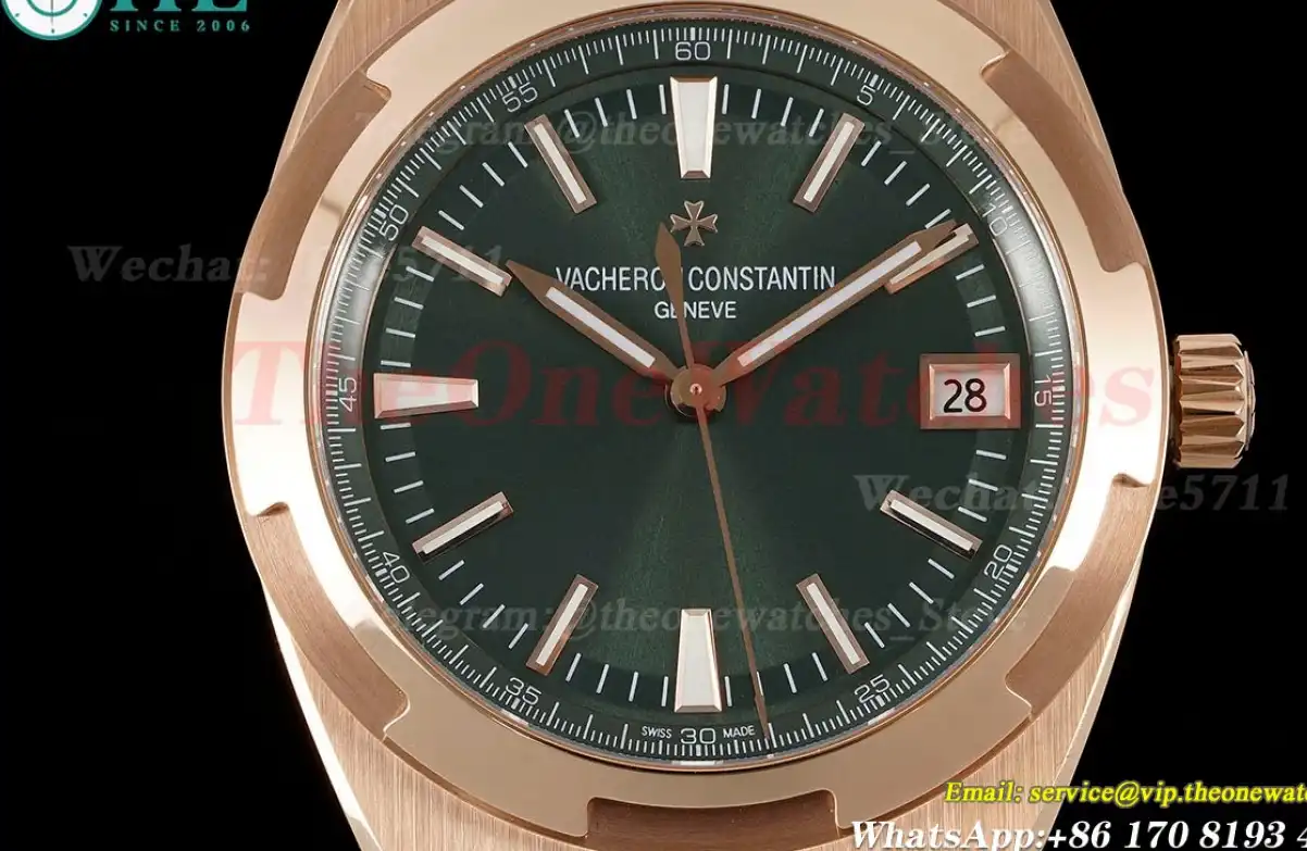 Overseas 4500V 41mm RG RU Green Dial 8F A5100