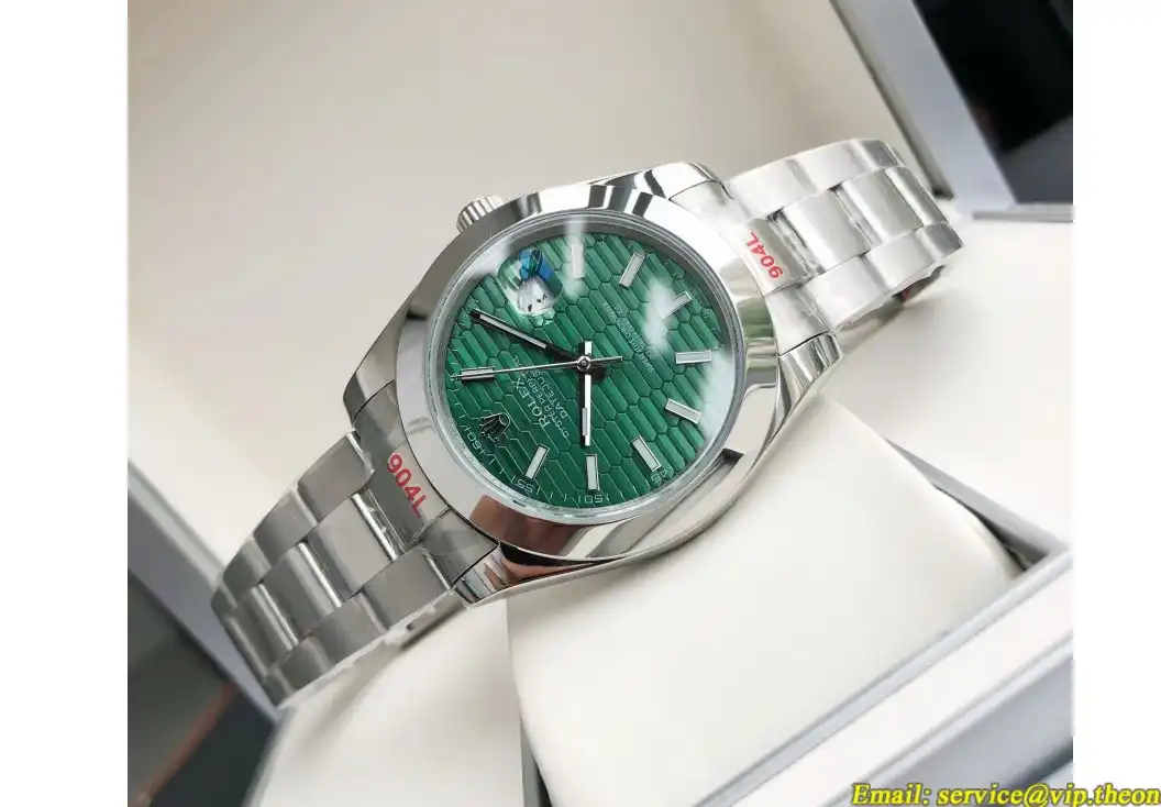 Datejust 126300 41mm Oyster SS SS Green Textured GDF MY8215