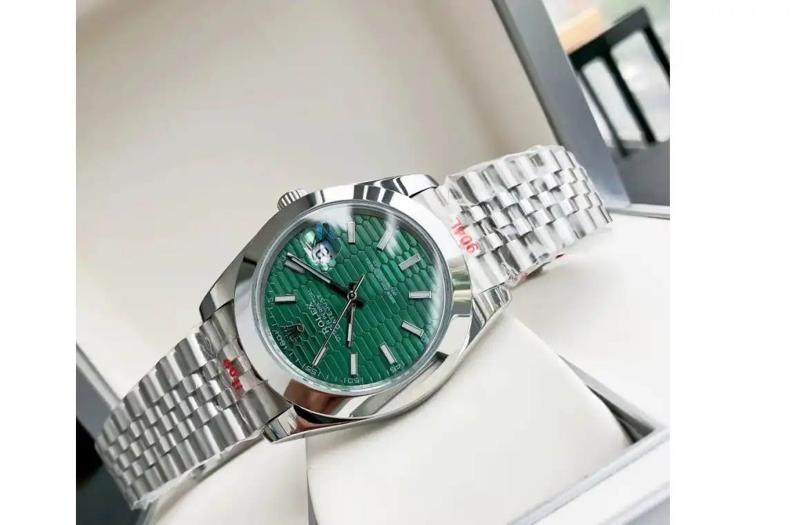 Datejust 126300 41mm Jub SS SS Green Textured Dial GDF MY8215