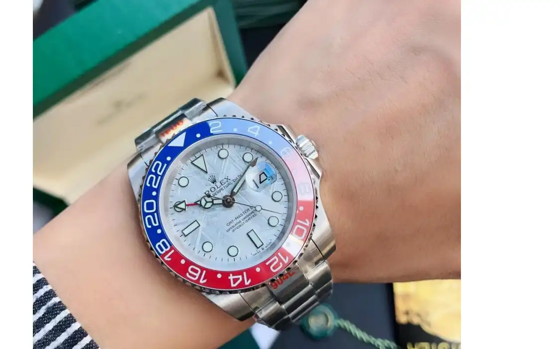 GMT Master II 40mm Cer Oys SS SS Red Blue Meteorite GDF MY8215