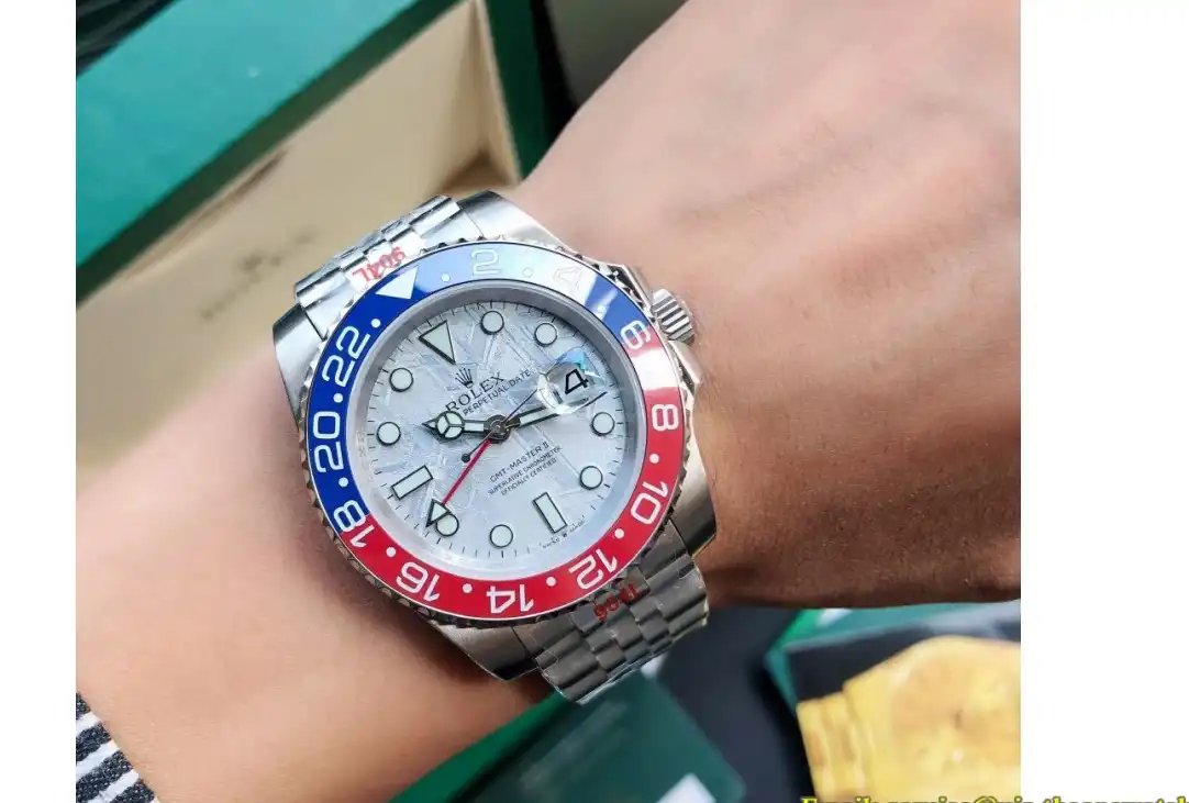 GMT Master II 40mm Cer Jub SS SS Red Blue Meteorite GDF MY8215