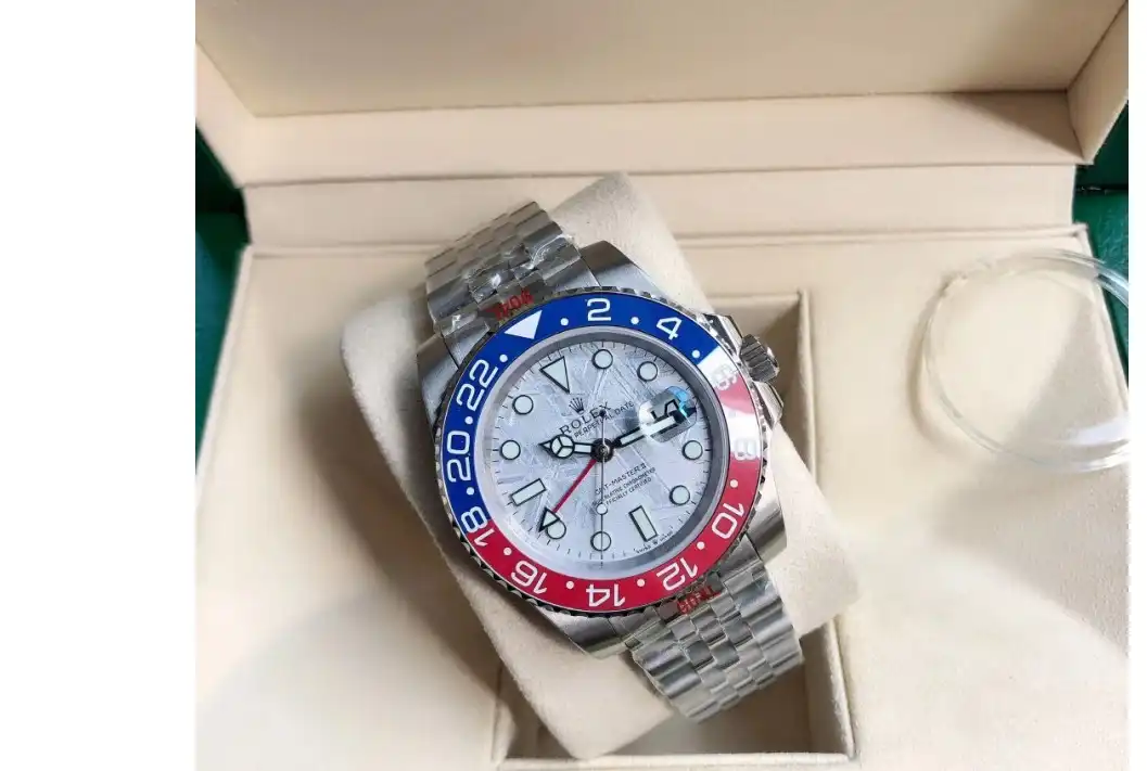 GMT Master II 40mm Cer Jub SS SS Red Blue Meteorite GDF MY8215