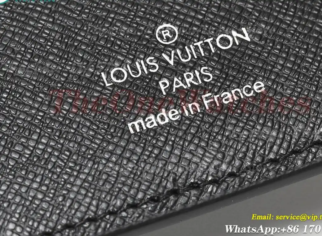 Louis Vuitton - Brazza Wallet Black M61697