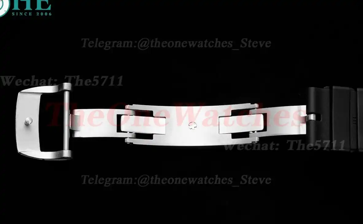 RM055 NTPT RU Wht Red Rehaut on Black Rubber Strap ZF RMUL2 Super Clone