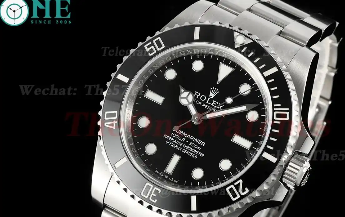 Submariner 124060 41mm SS SS Black Dot EWEF A3235