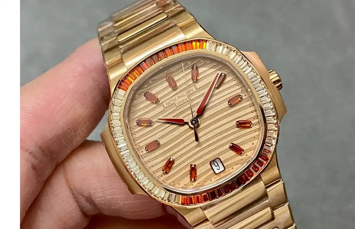 Nautilus Jumbo 7118 35mm Gem RG RG Gold Dial 3KF A324