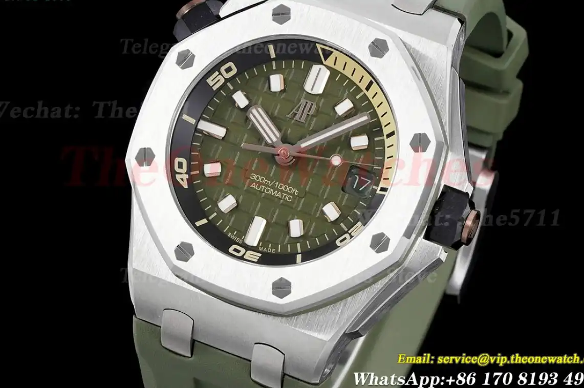 Royal Oak Offshore Diver 15720 42mm SS RU Green Stk APS A4308 Super Clone