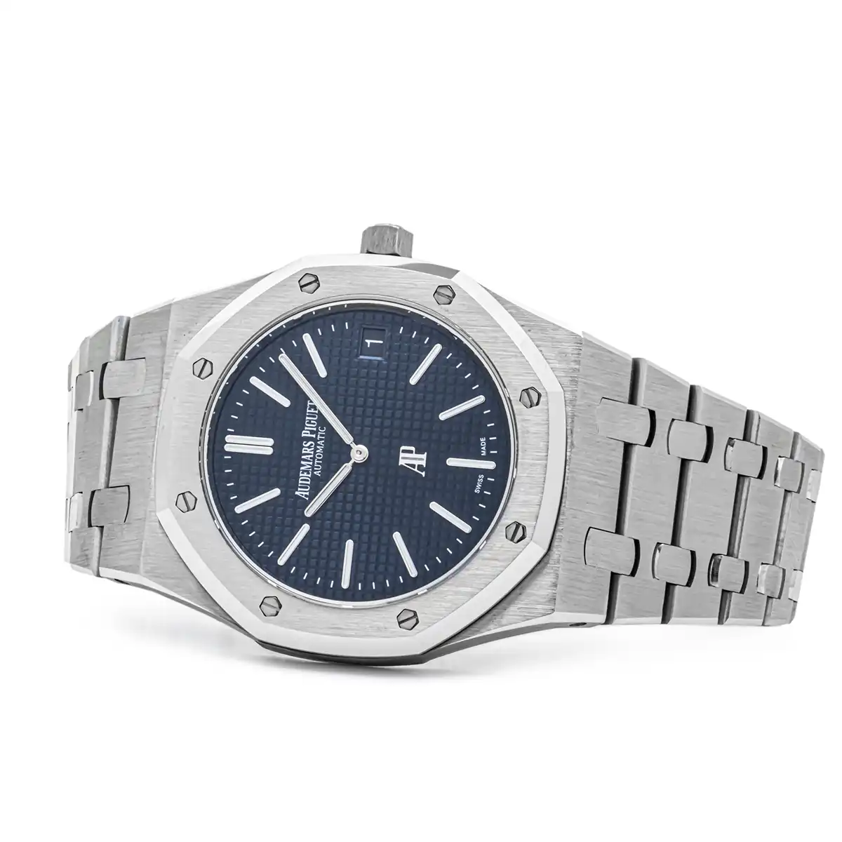 Audemars Piguet Royal Oak “Jumbo” Extra-Thin 16202ST.OO.1240ST.02