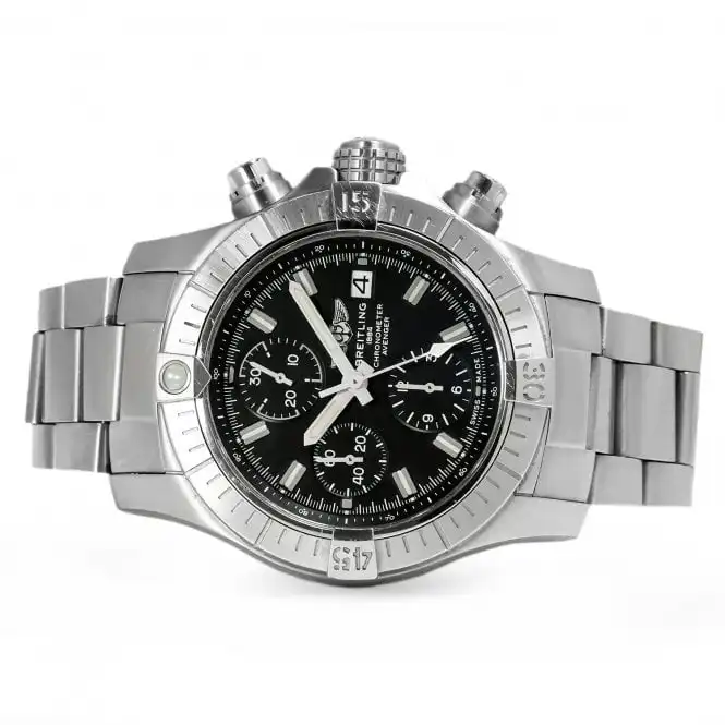 Breitling Chronograph Avenger A13385