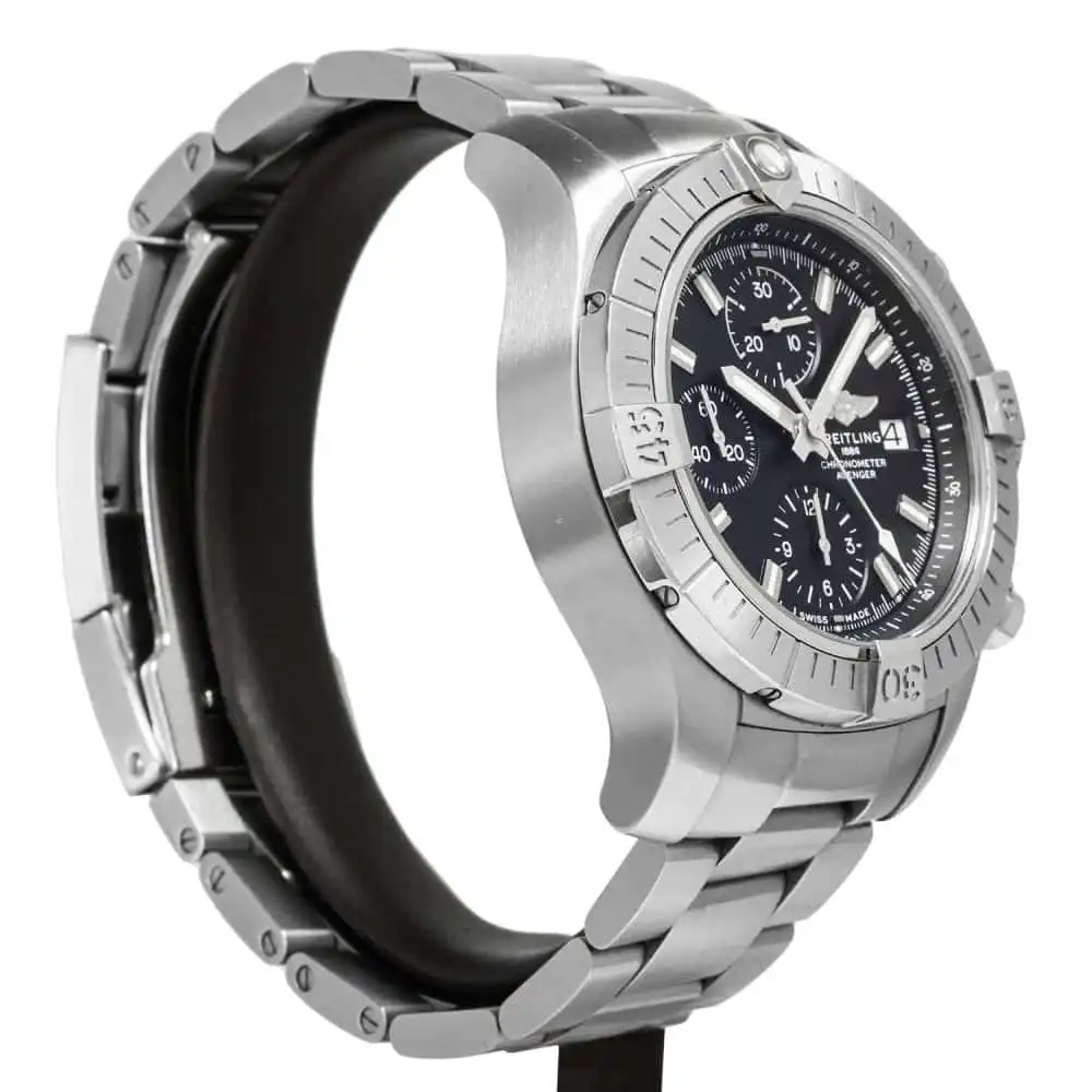 Breitling Chronograph Avenger A13385