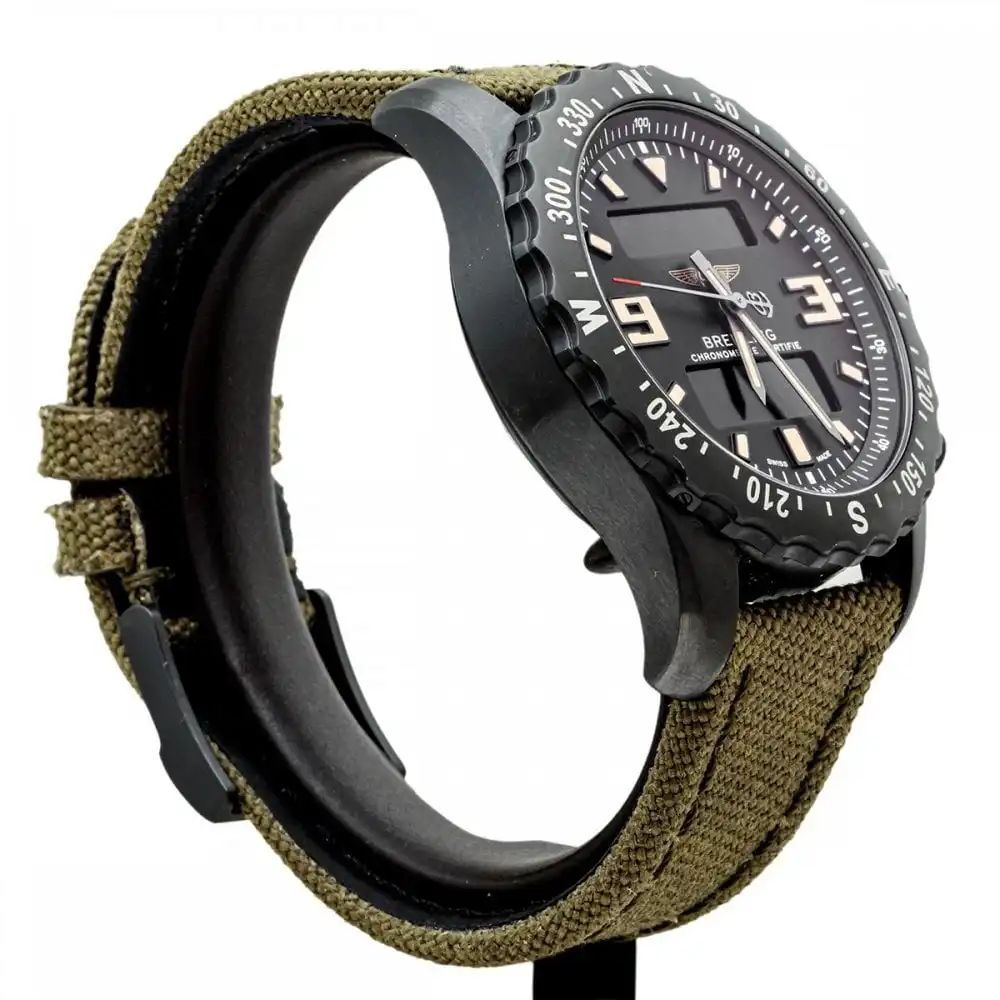 Breitling Chronospace Military M7836622