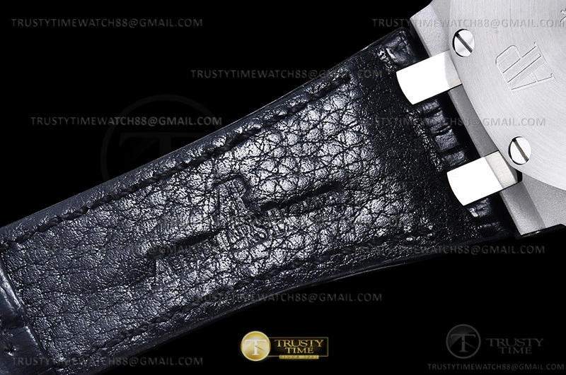 AP ROO Chronograph SS LE Blk Num APF 7750 Mod