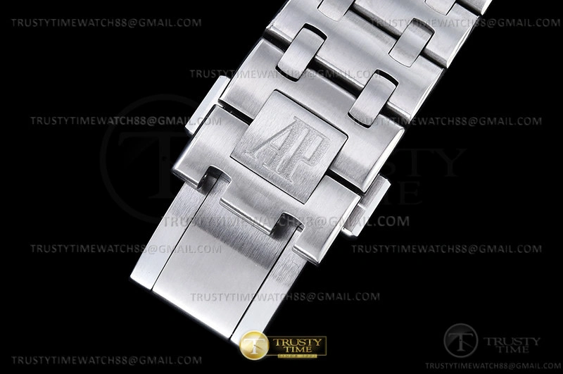 AP ROO Chronograph SS SS Wht Silv Num APF 7750 Mod