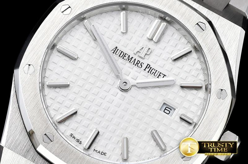 AP0393A – Royal Oak