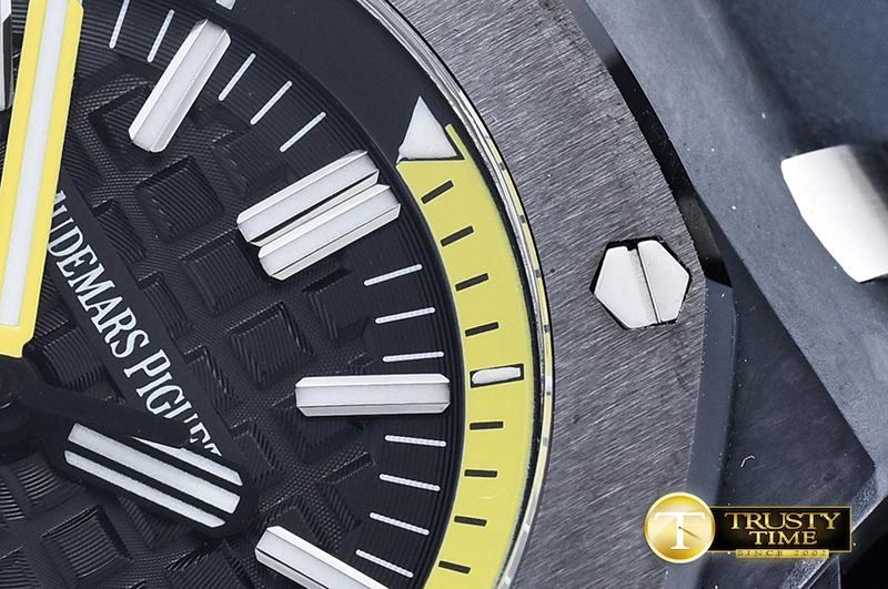 AP0408B – Royal Oak Diver