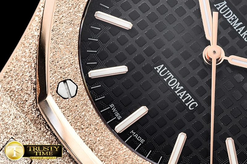 First bag AP0513C – AP Royal Oak 37mm