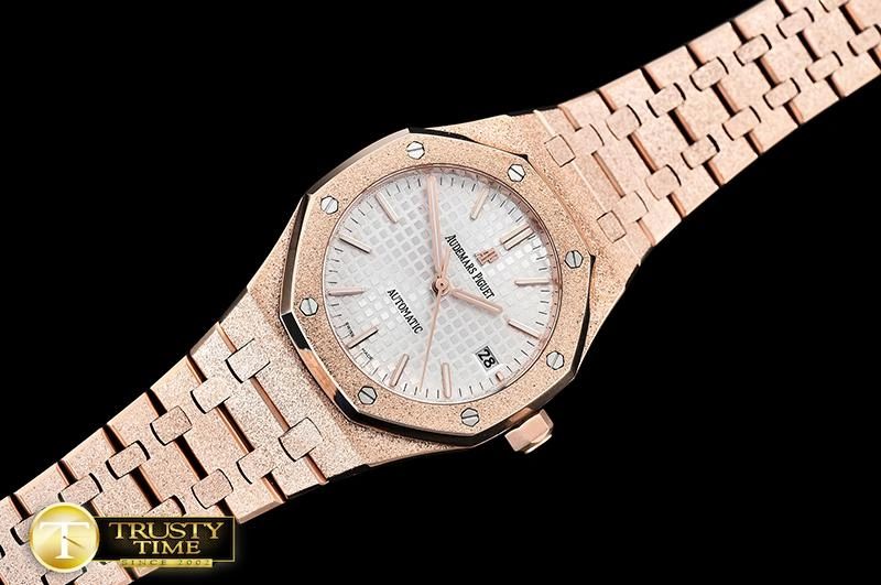 AP0513D – AP Royal Oak 37mm