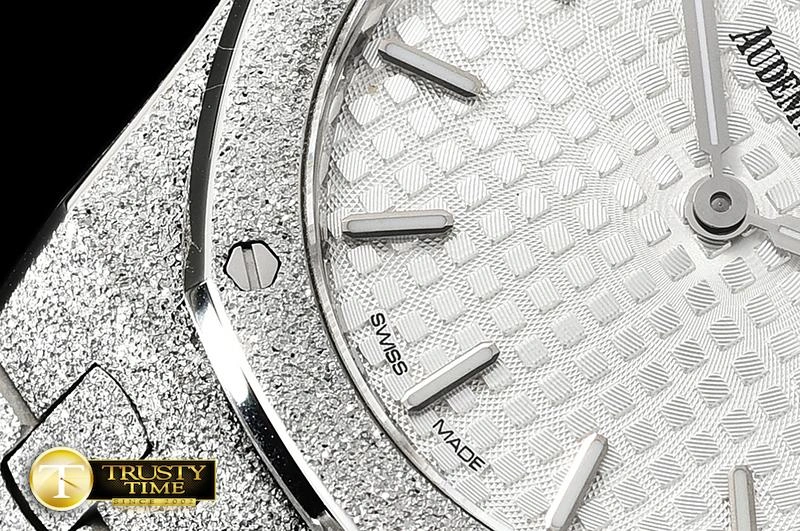 Rep AP0530C – AP Royal Oak 33mm