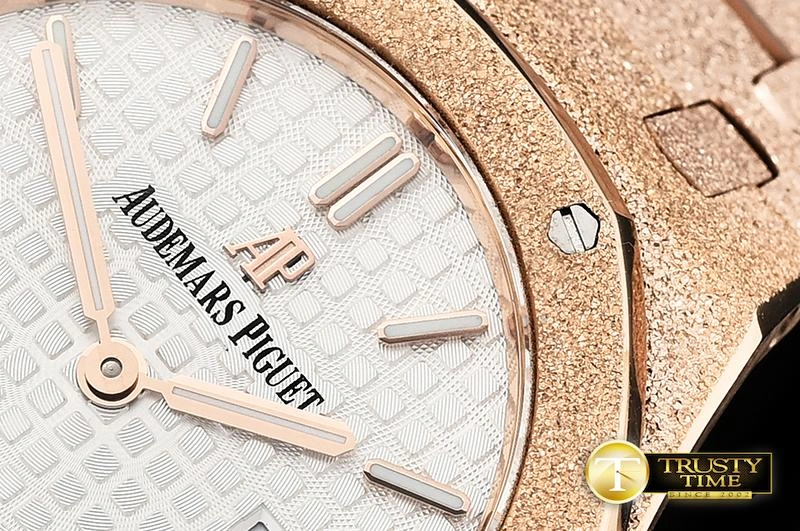 AP0532E – AP Royal Oak 33mm