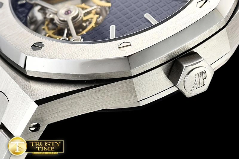 AP0562 – Royal Oak