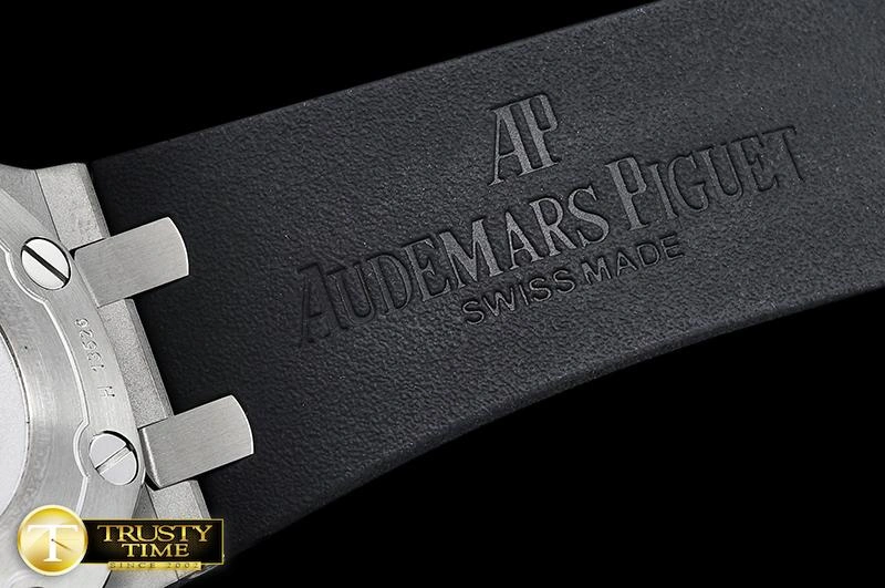 AP0566 – Royal Oak Offshore Diver