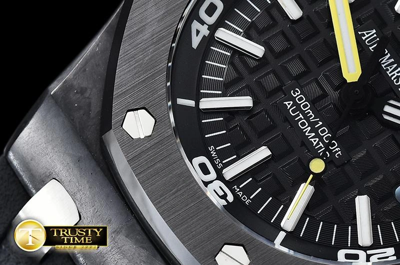 AP0571 – Royal Oak Diver