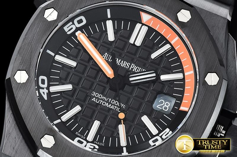 AP0572 -Royal Oak Diver