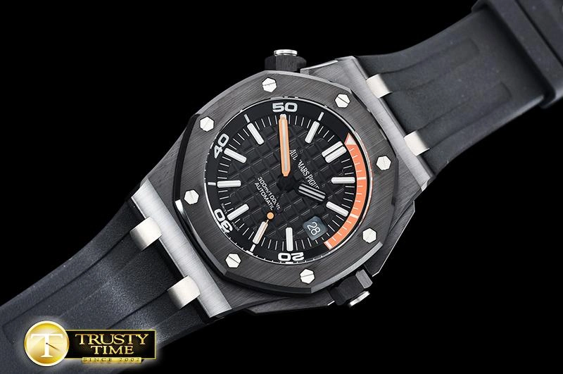 AP0572 -Royal Oak Diver