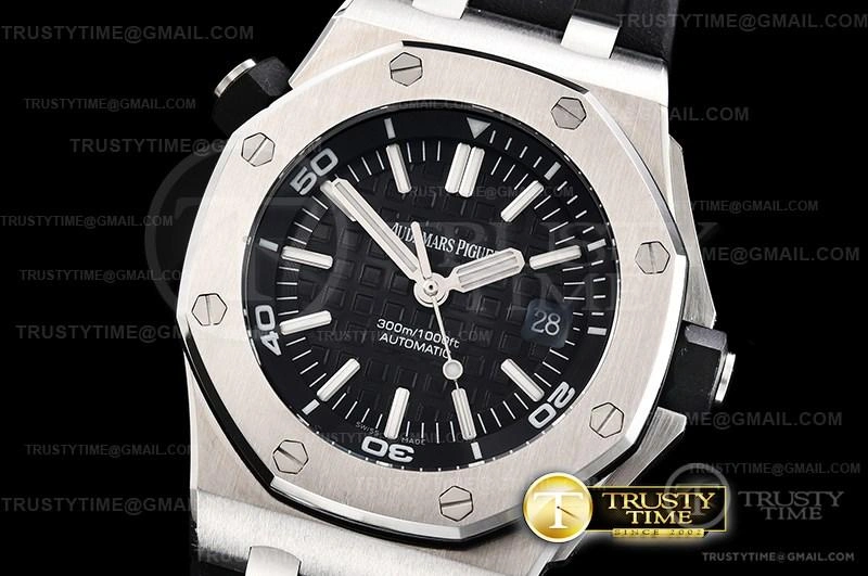 AP0592 – Royal Oak Offshore Diver