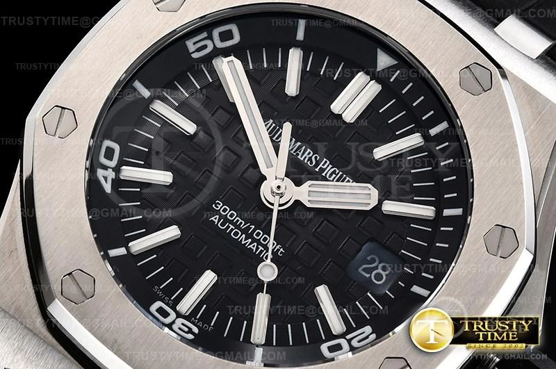 AP0592 – Royal Oak Offshore Diver