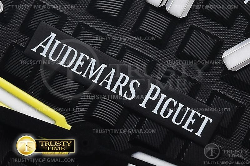 AP0610 – Royal Oak Diver