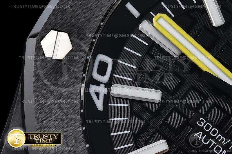 AP0610 – Royal Oak Diver