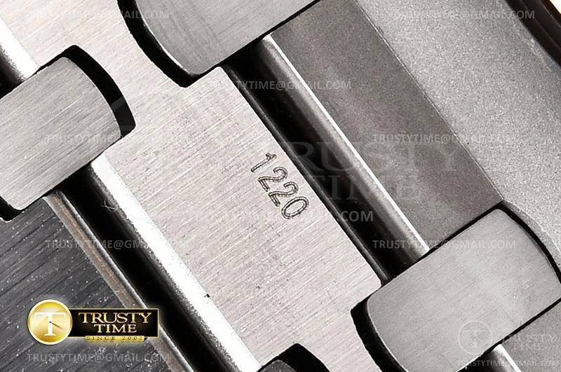 Rep AP0620D – Royal Oak 41mm