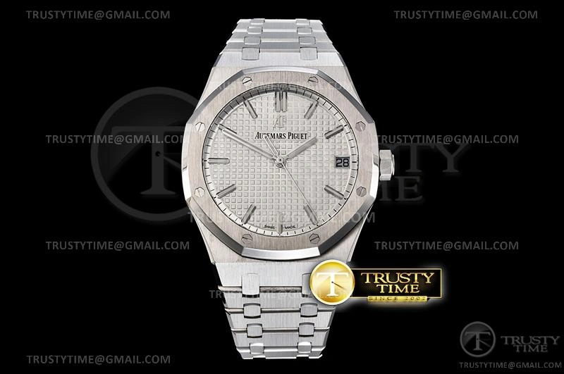 AP0627 – Royal Oak 41mm