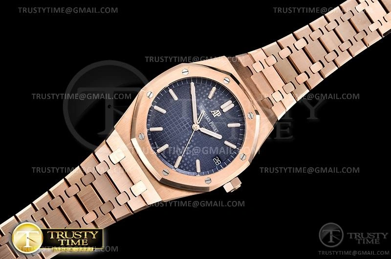 AP0628B – Royal Oak 41mm