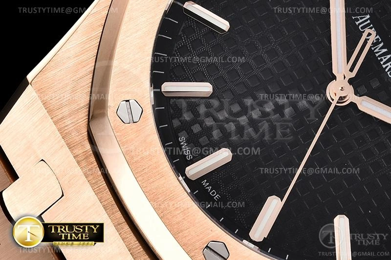 AP0628C – Royal Oak 41mm